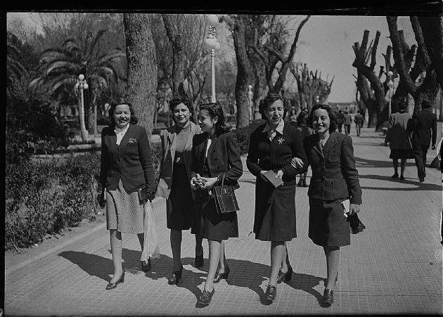 De Paseo por la Plaza