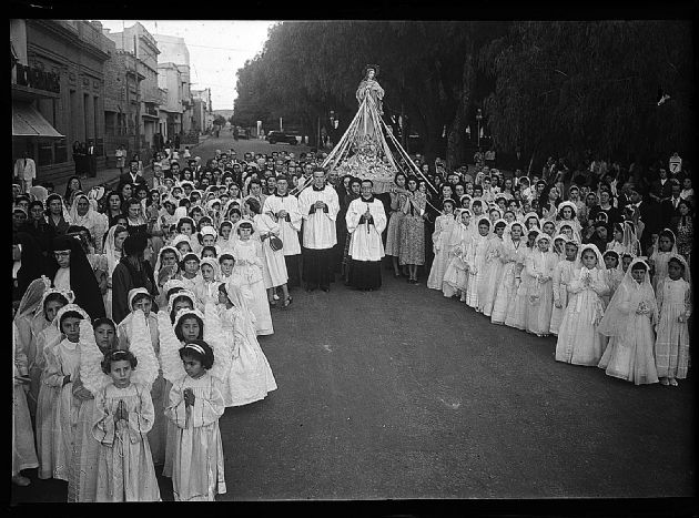 Procesión Religiosa VI