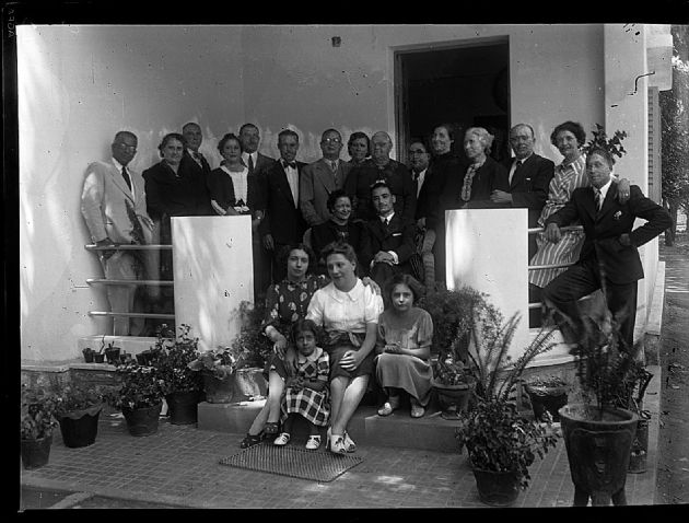 Familiares y Amigos I