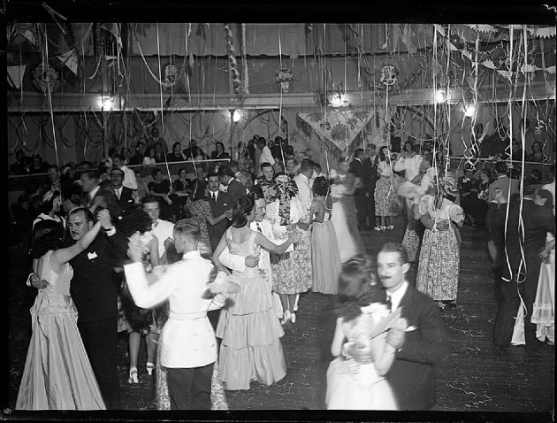 Baile en el Club Social III