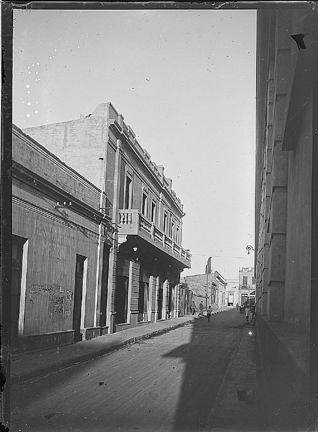 Calle Lateral del Mercado Municipal 2