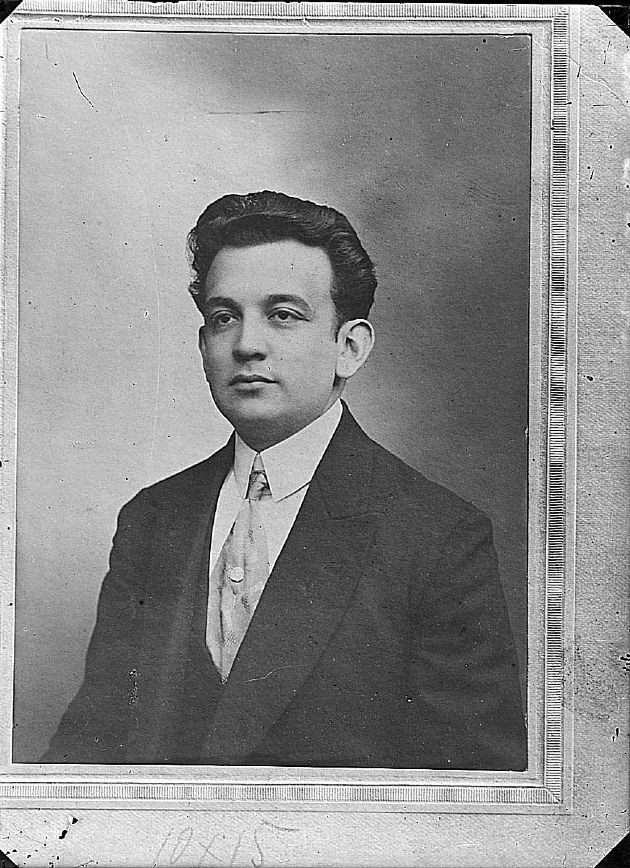 Foto Retrato de un Caballero