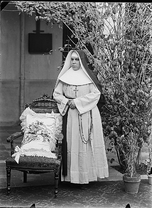 Foto Retrato de una Religiosa