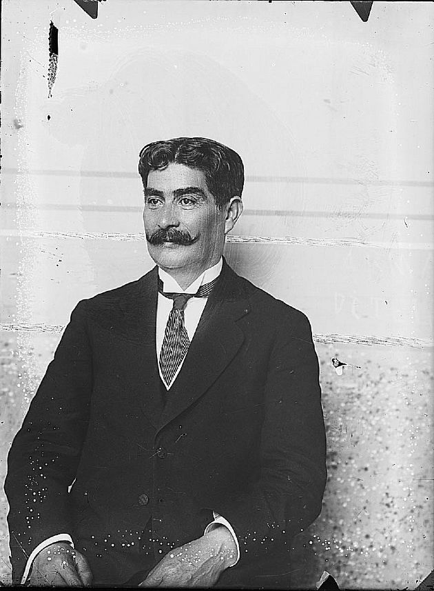 Foto Retrato de un Caballero 17
