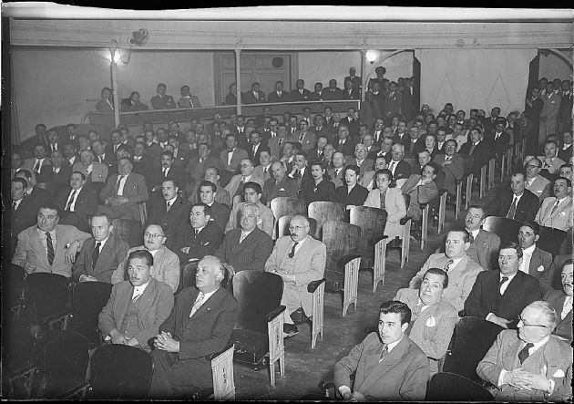 Discurso en el Teatro Opera 1
