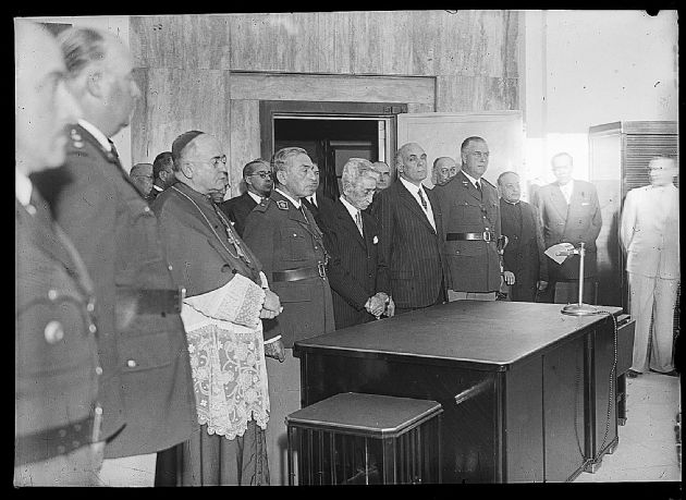 Representantes del Banco Hipotecario 3