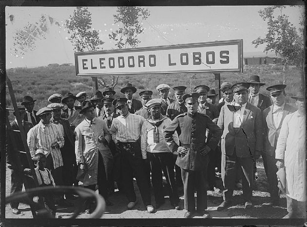 Estación Eleodoro Lobos