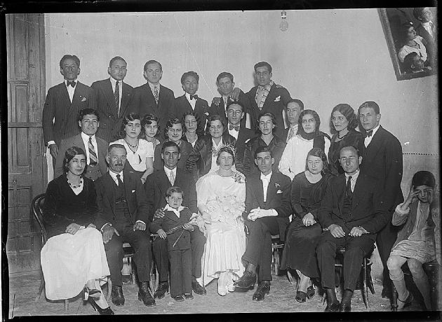 La Familias de los Novios