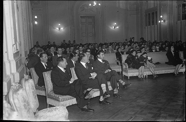 Acto en Salón Blanco