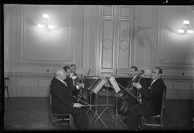 Concierto en el Salón Blanco II