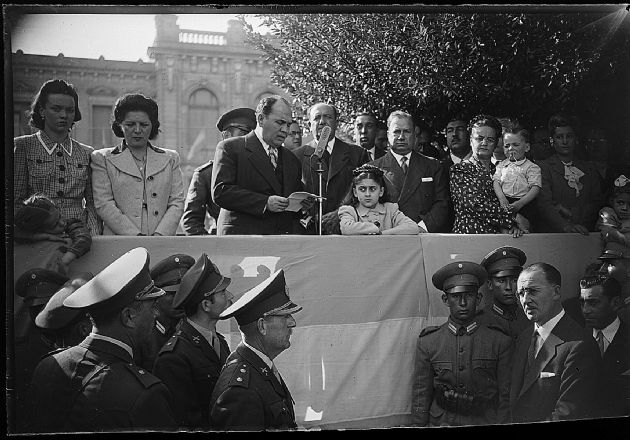 Acto en Plaza Independencia