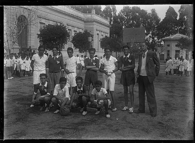 Básquet en Escuela Lafinur