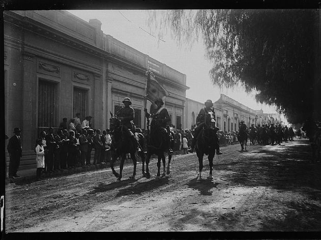 Desfile por la Calles de San Luis II