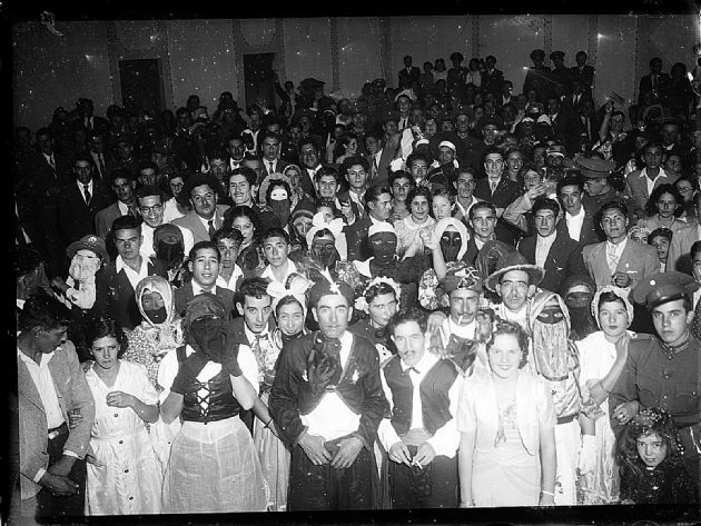 Baile de Máscaras III