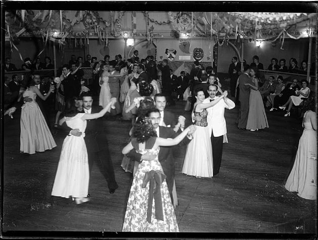 Baile y Fiesta XII