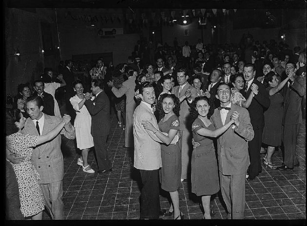 BAILE V