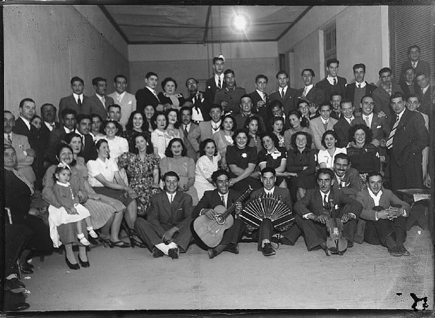Jóvenes IV