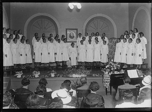 CORO DE ALUMNAS